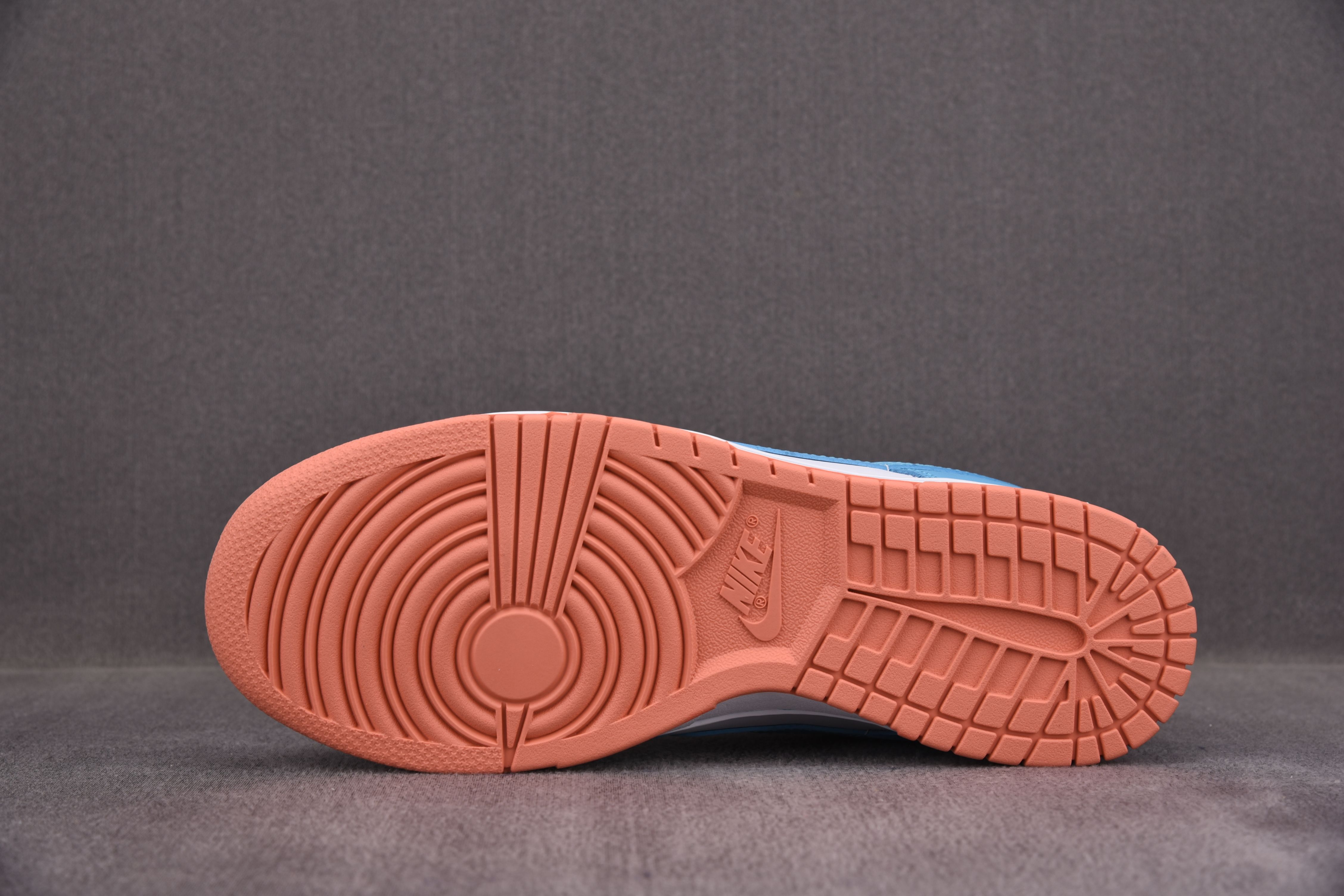 Nike Dunk Low Kyrie Irving Baltic Blue