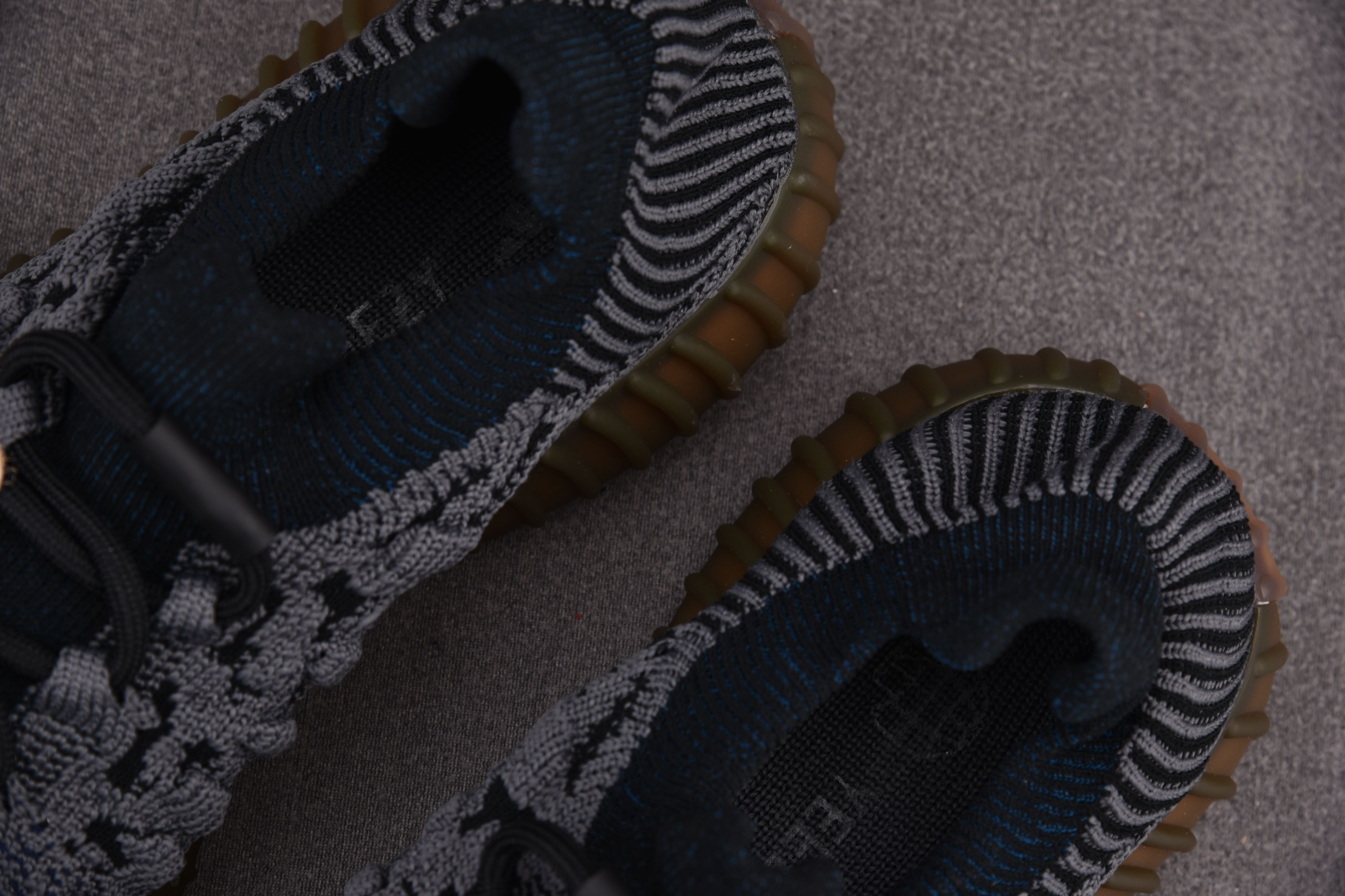 adidas Yeezy 350 V2 CMPCT Slate Blue