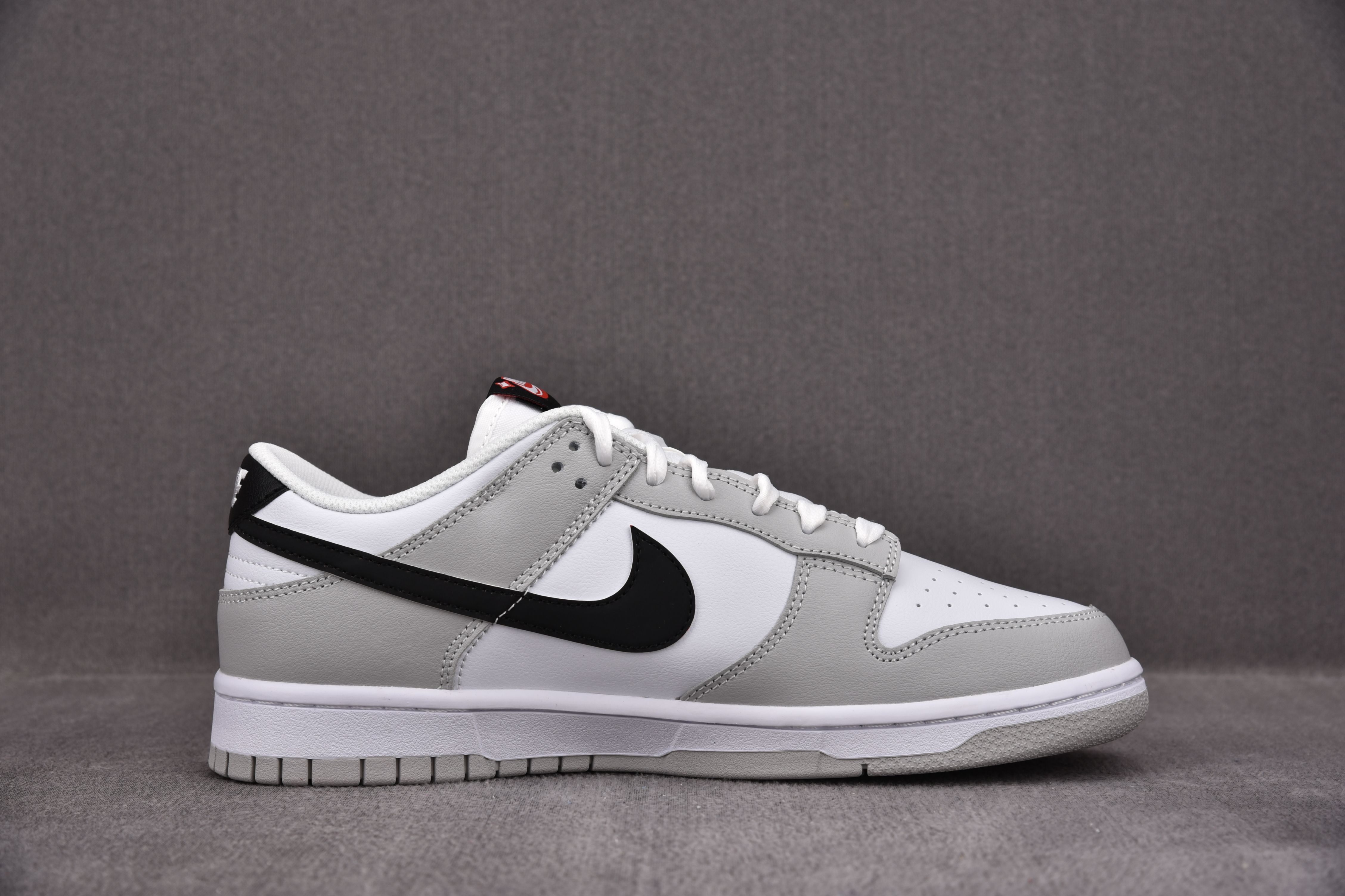 Nike Dunk Low SE Lottery