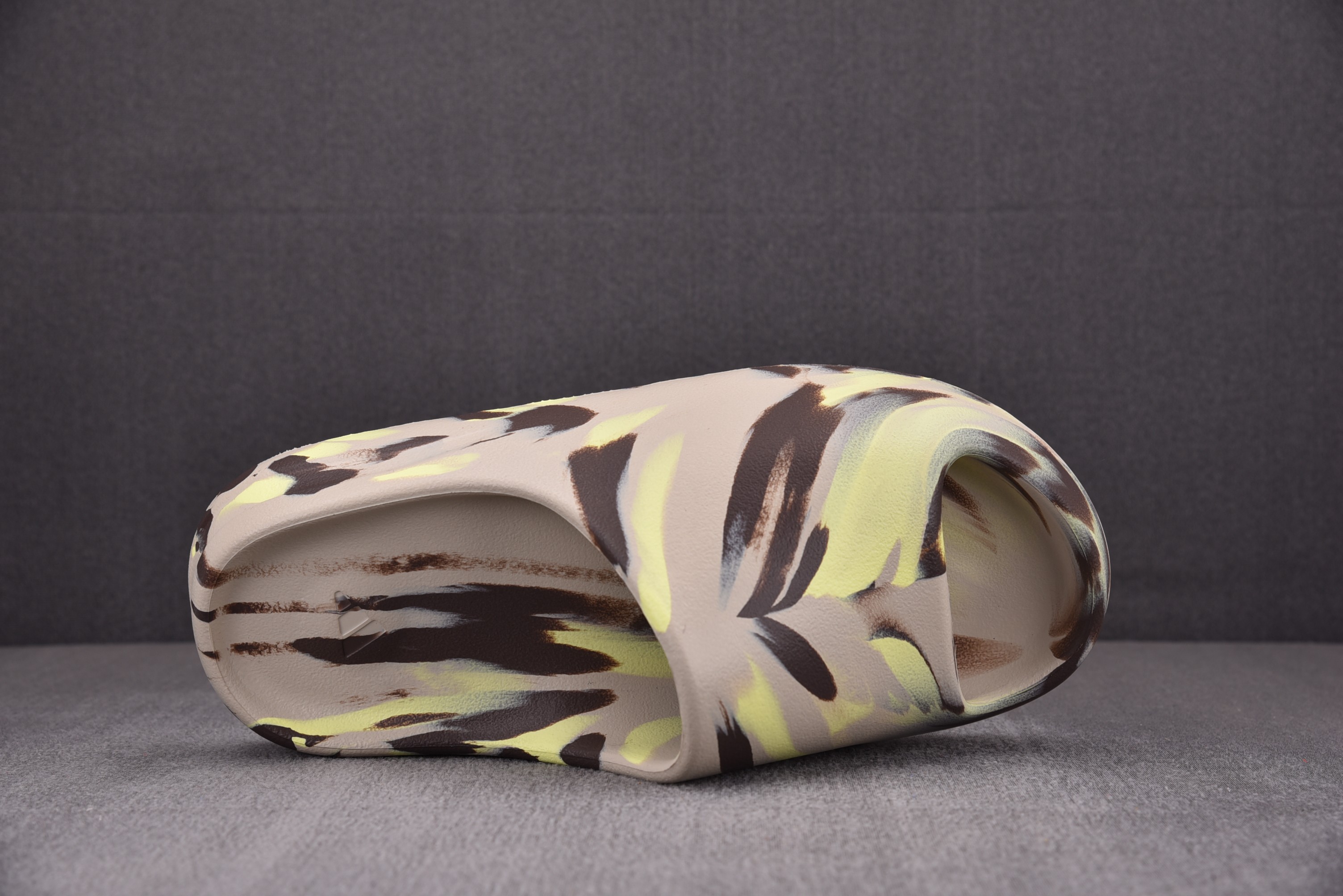 Yeezy Slide MX Yellow