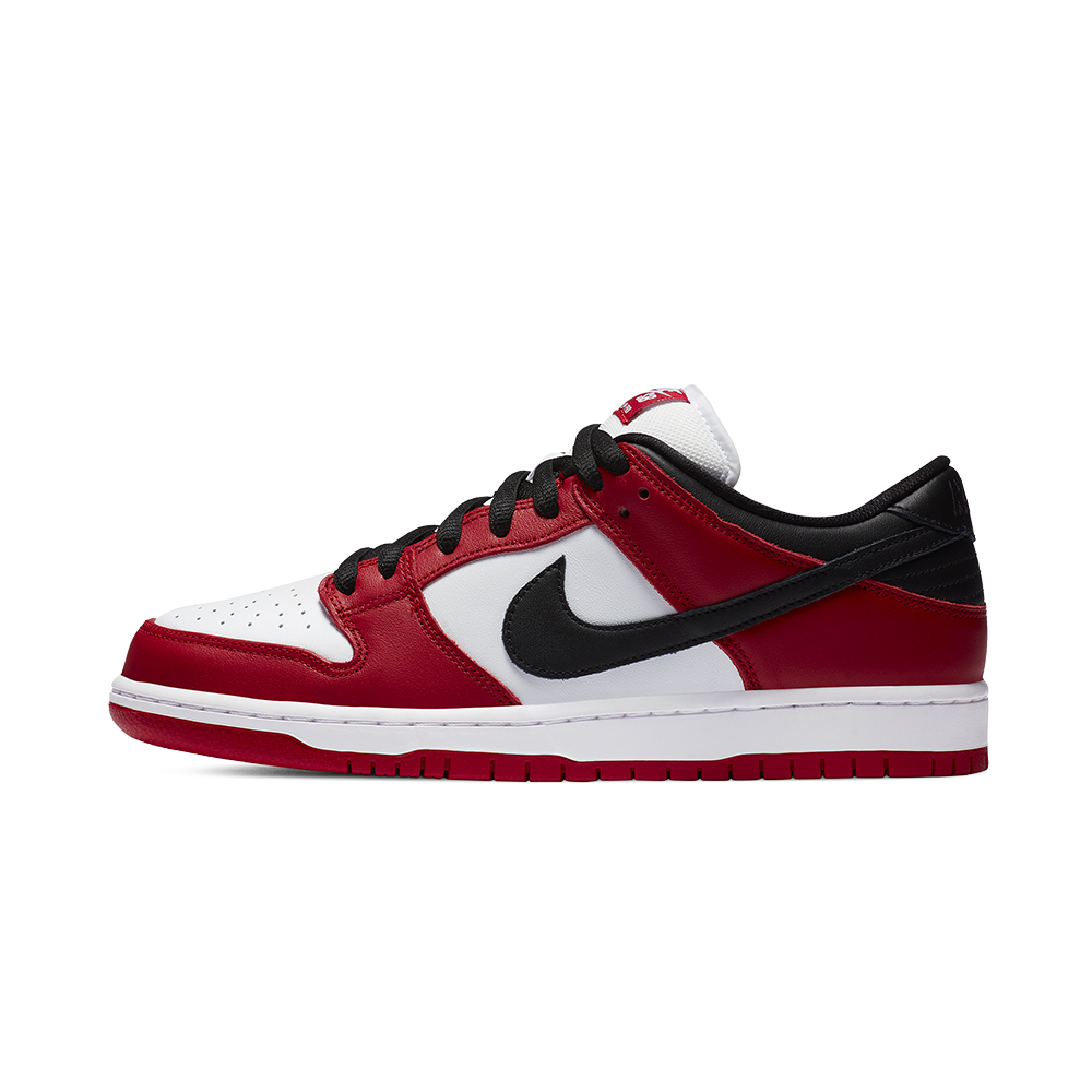 Nike Dunk SB Low “Chicago”