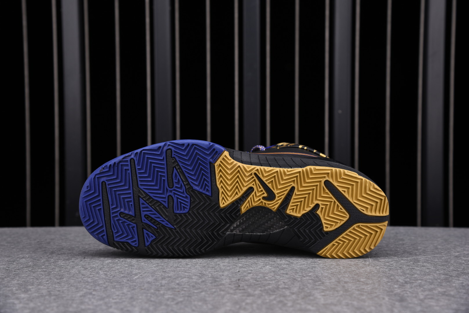 Nike Kobe 4 NBA Final MVP Away