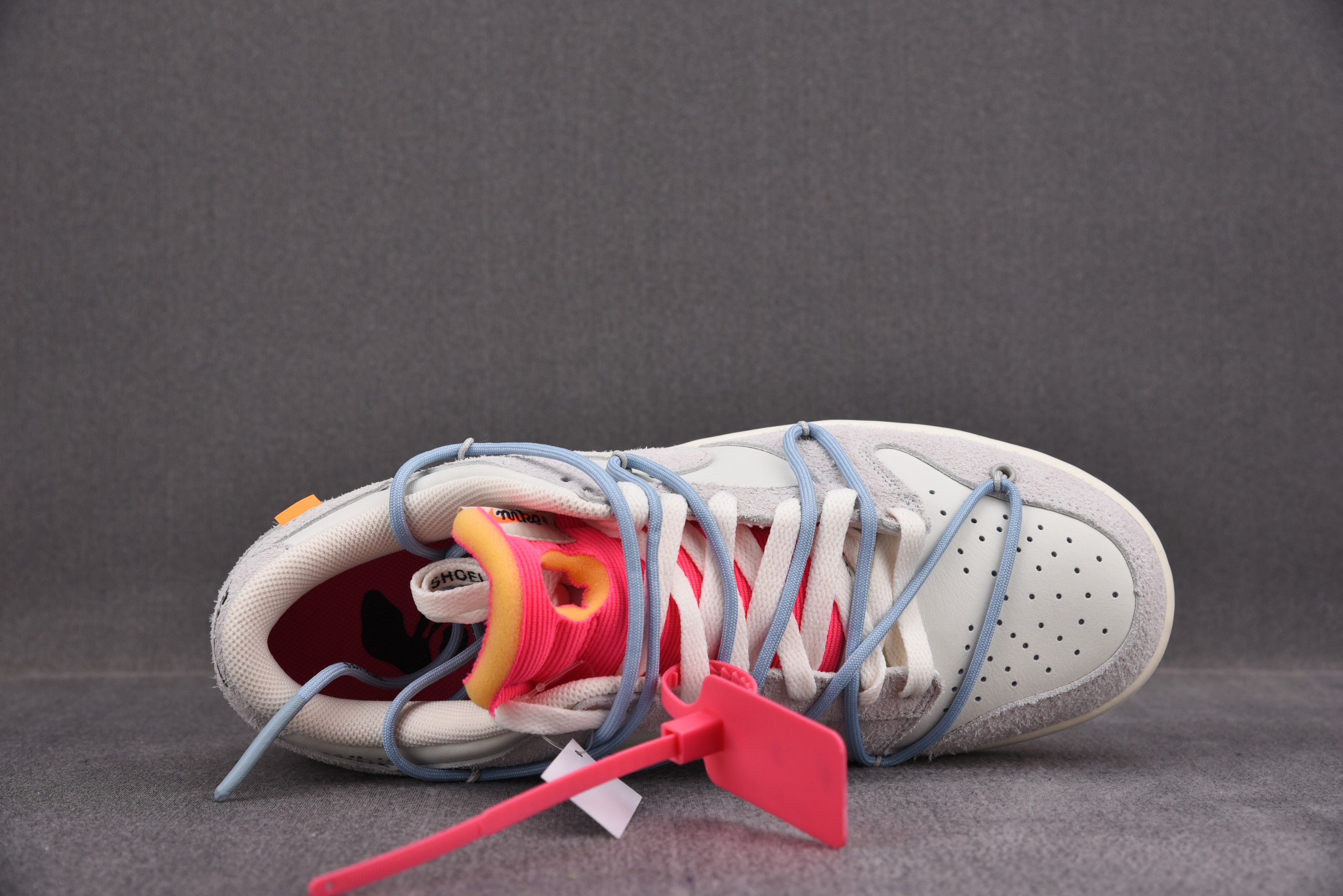 Nike Dunk Low Off-White Lot 38