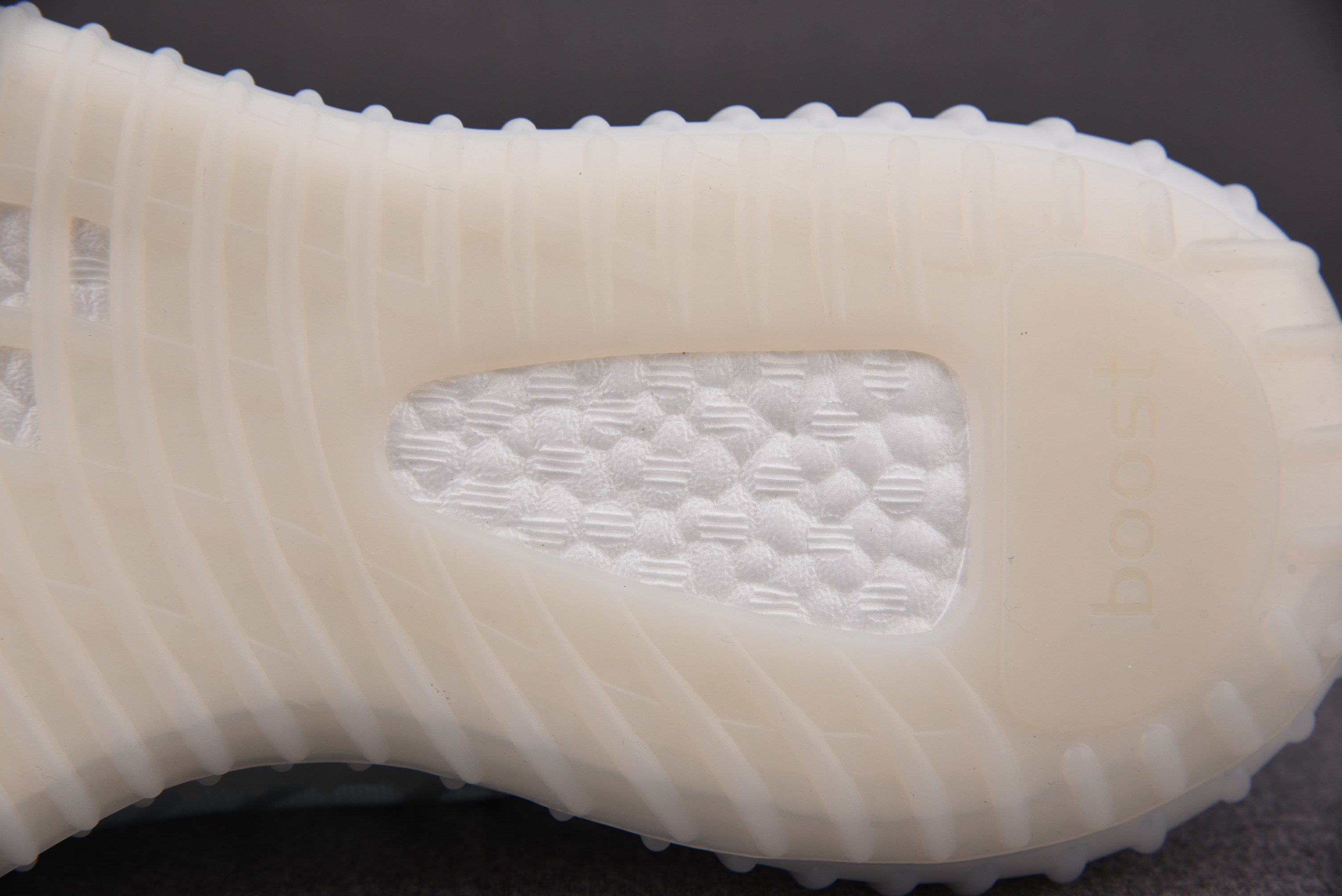 adidas Yeezy Boost 350 V2 Mono Ice