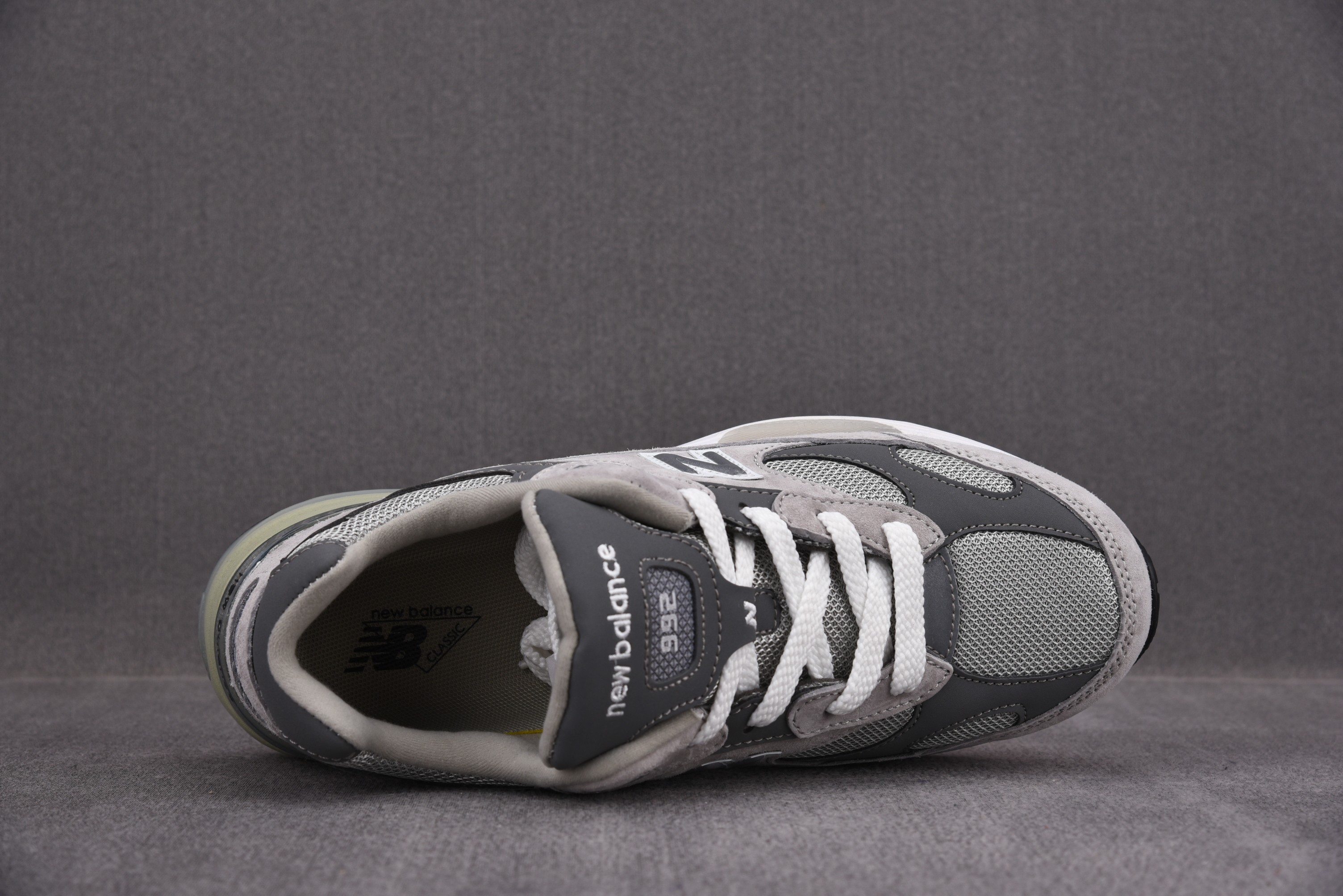 New Balance 992 Grey