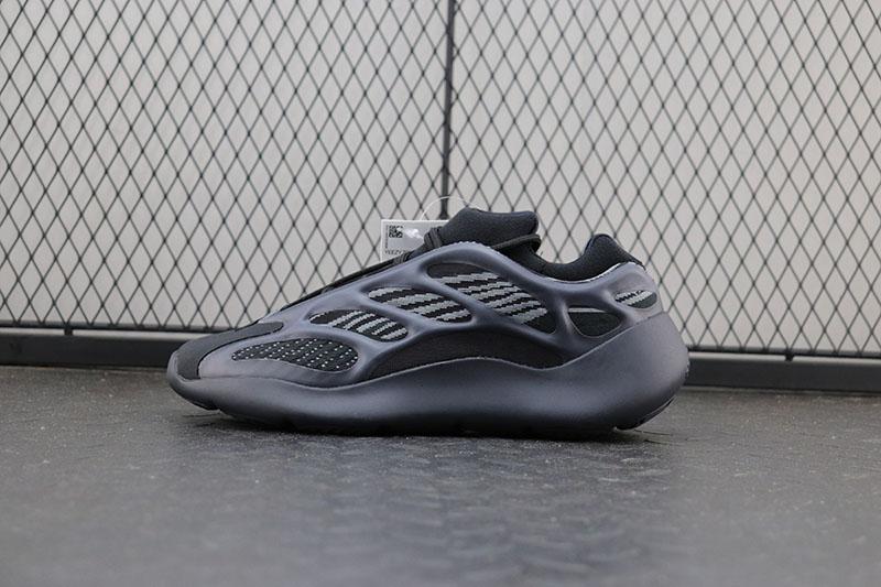 Adidas Yeezy 700 V3 Alvah