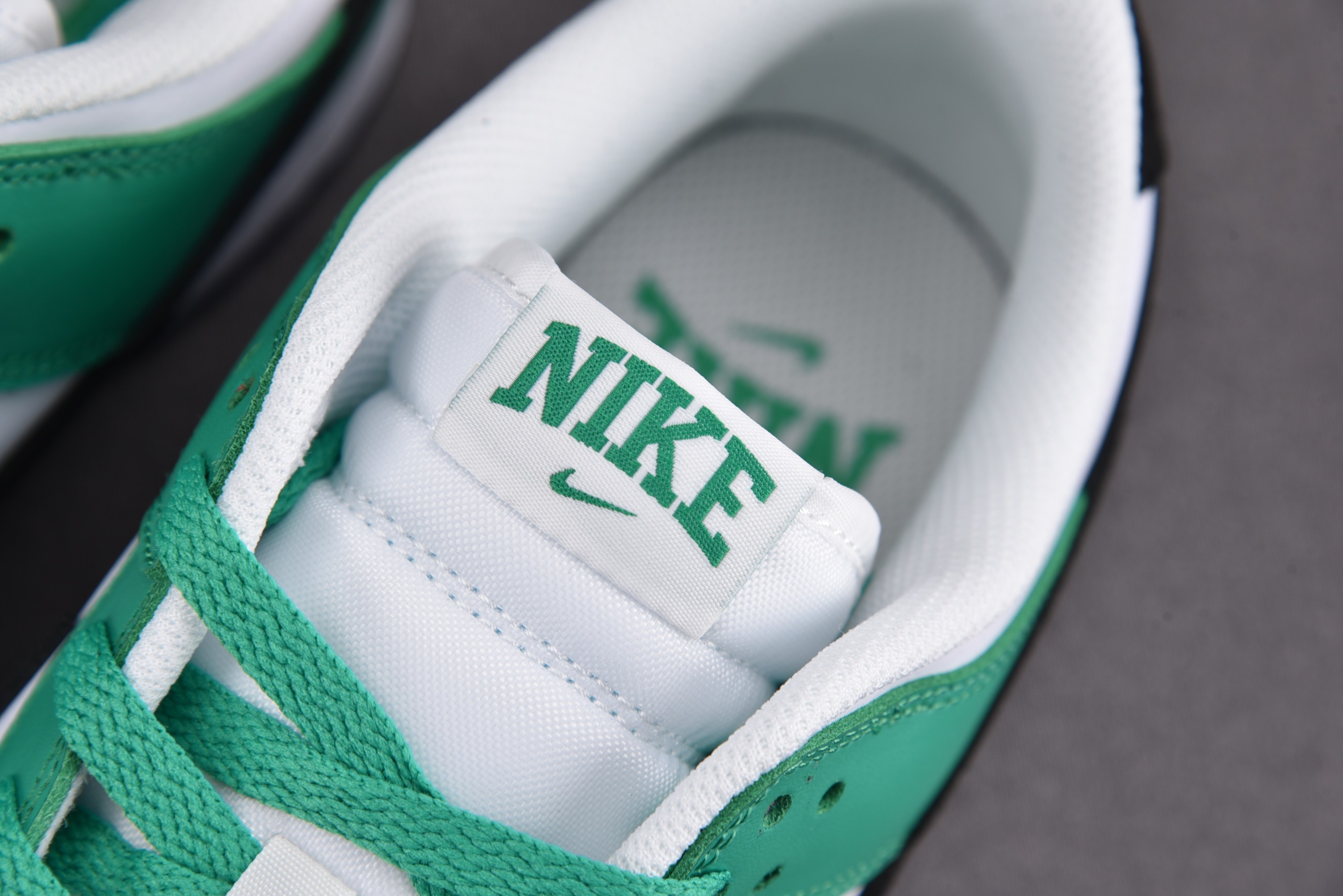 Nike Dunk Low Celtics