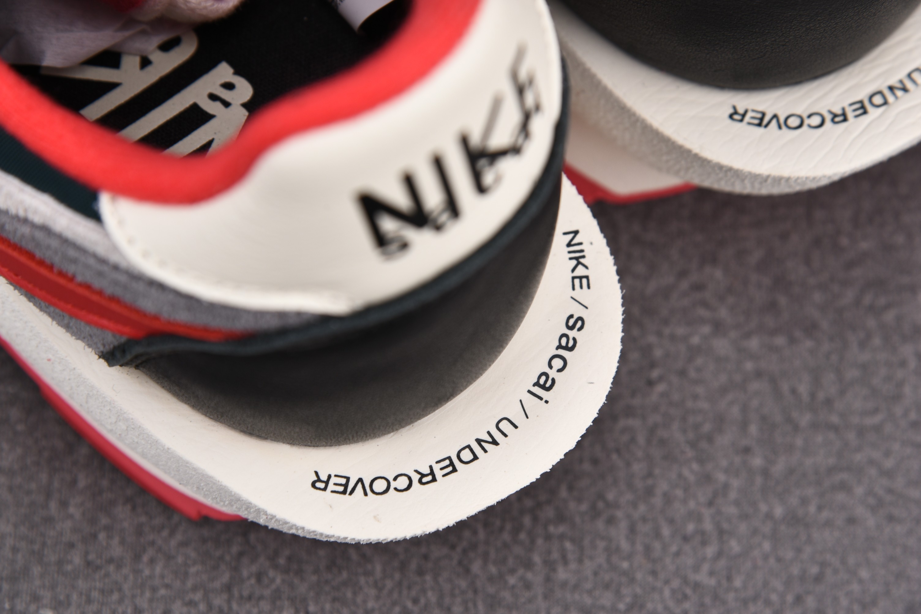 Nike LD Waffle sacai Undercover Midnight Spruce University Red