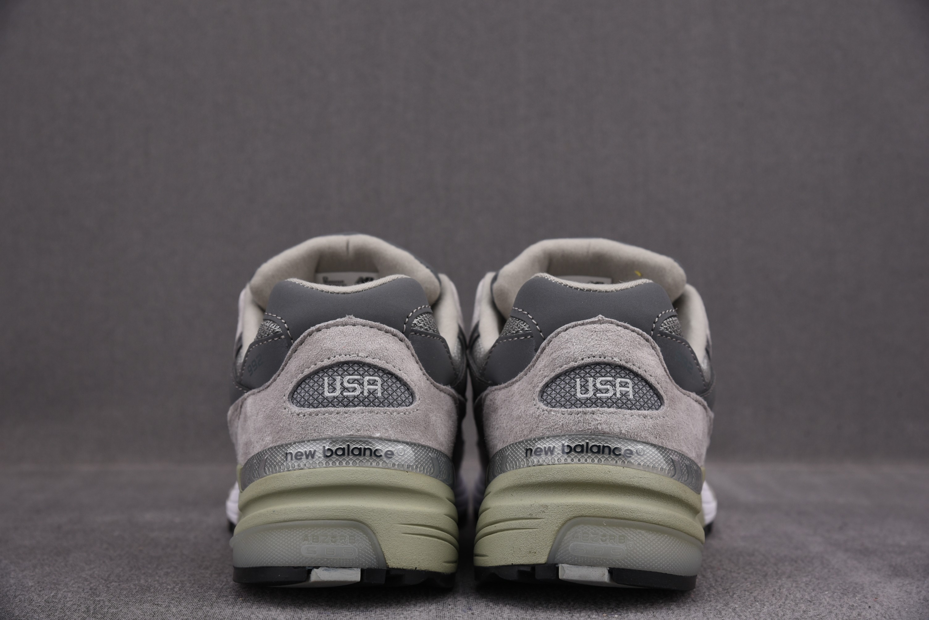 New Balance 992 Grey