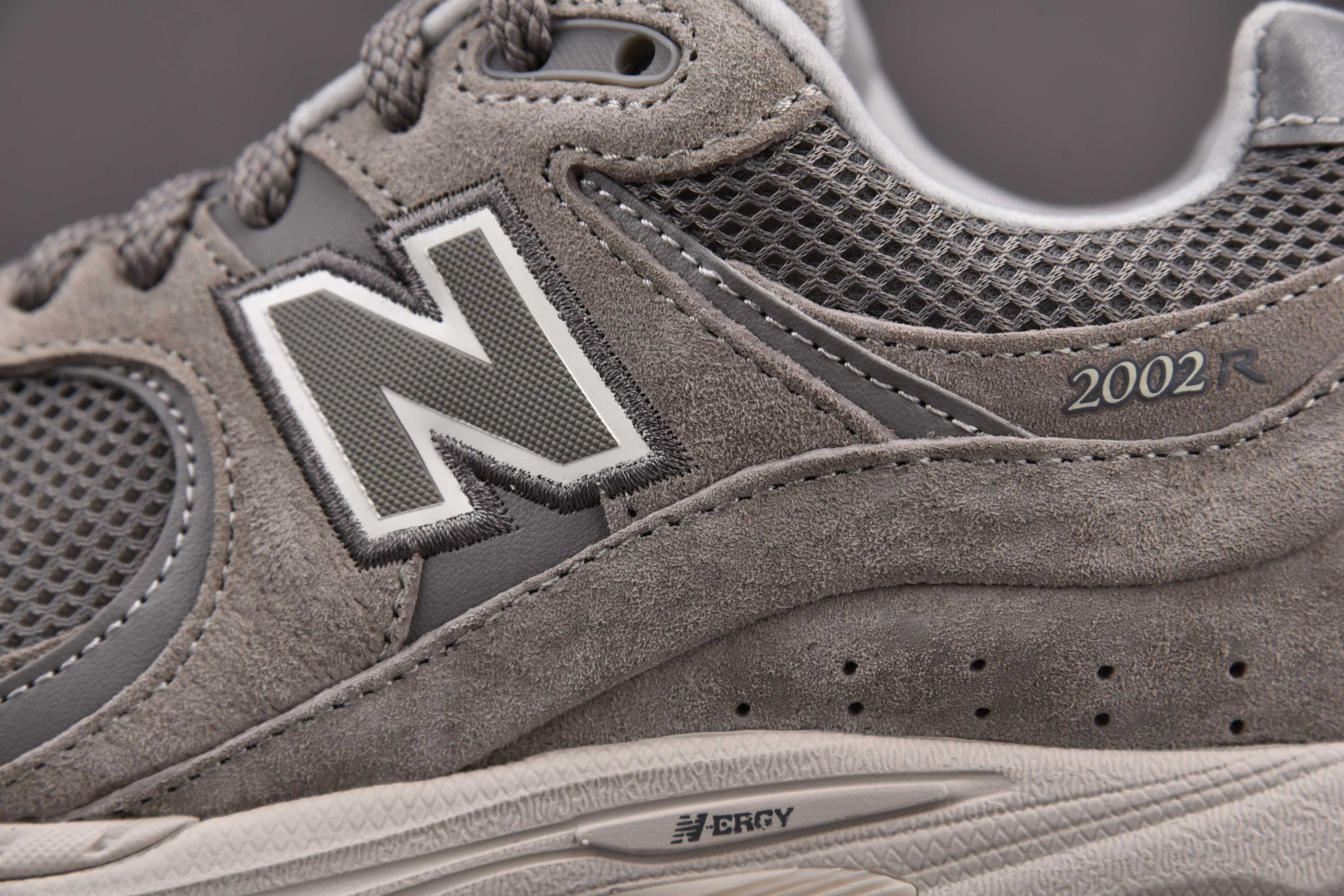 New Balance 2002R Marblehead Light Aluminum