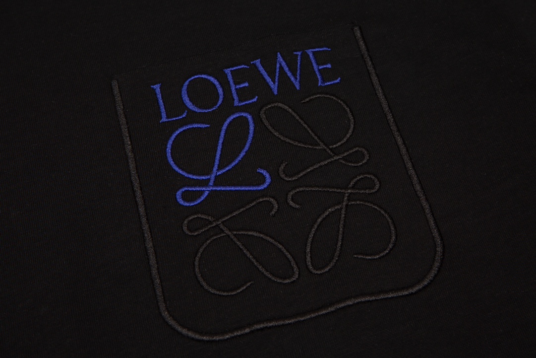 Loew SS23 new series pocket three-dimensional embroidery short-sleeved T-shirt black 6.14