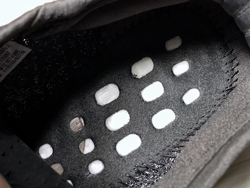 adidas Yeezy Boost 350 V2 Black Reflective