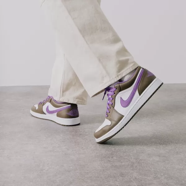 Jordan 1 Low Purple Mocha