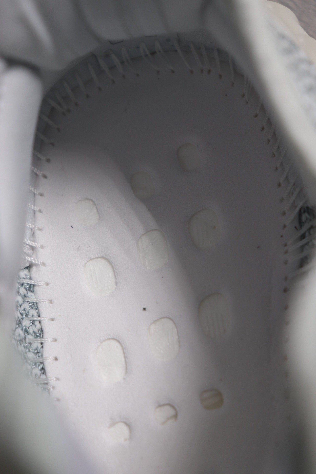 adidas Yeezy Boost 350 V2 Cloud White (Reflective)