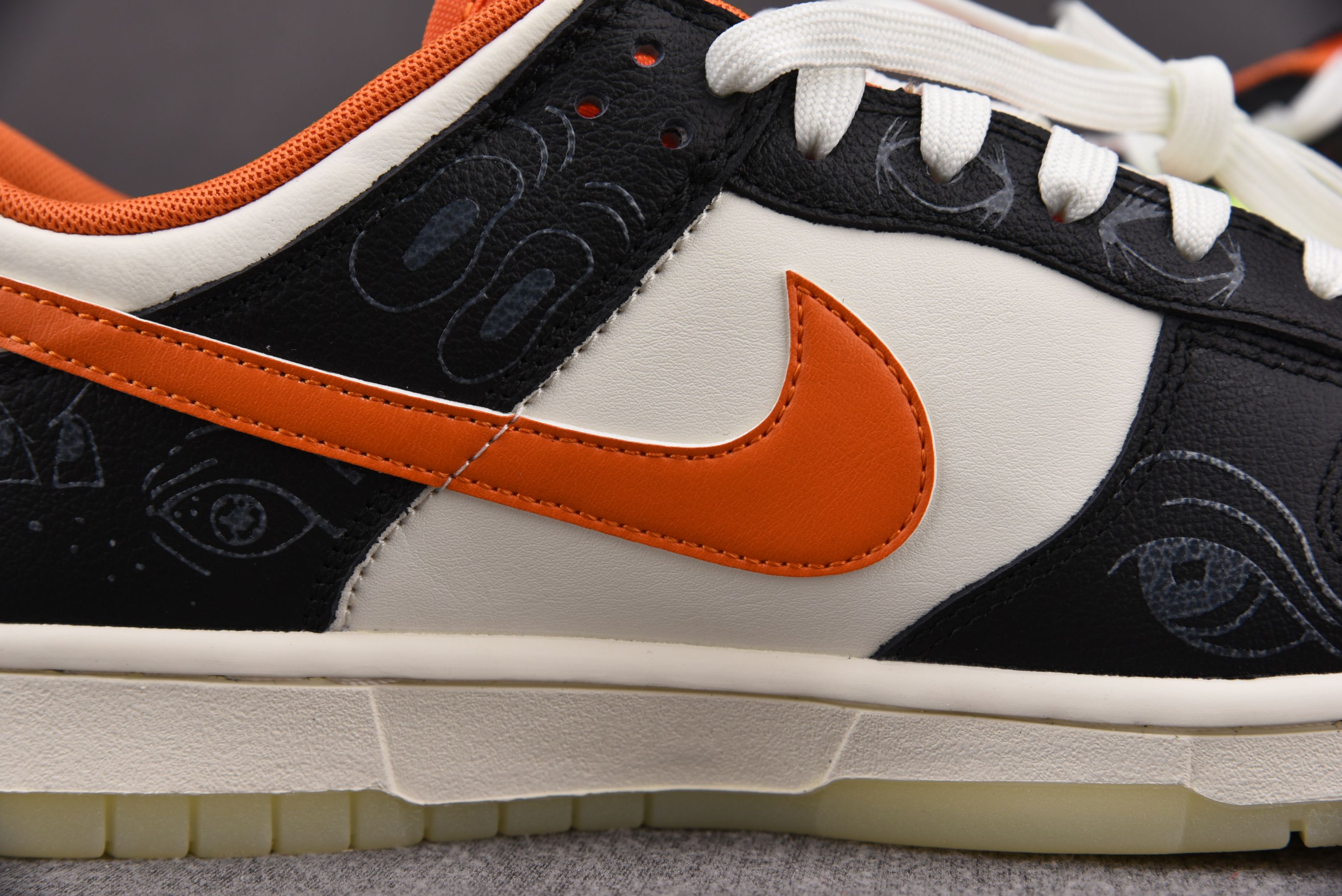 Nike Dunk Low PRM Halloween (2021)