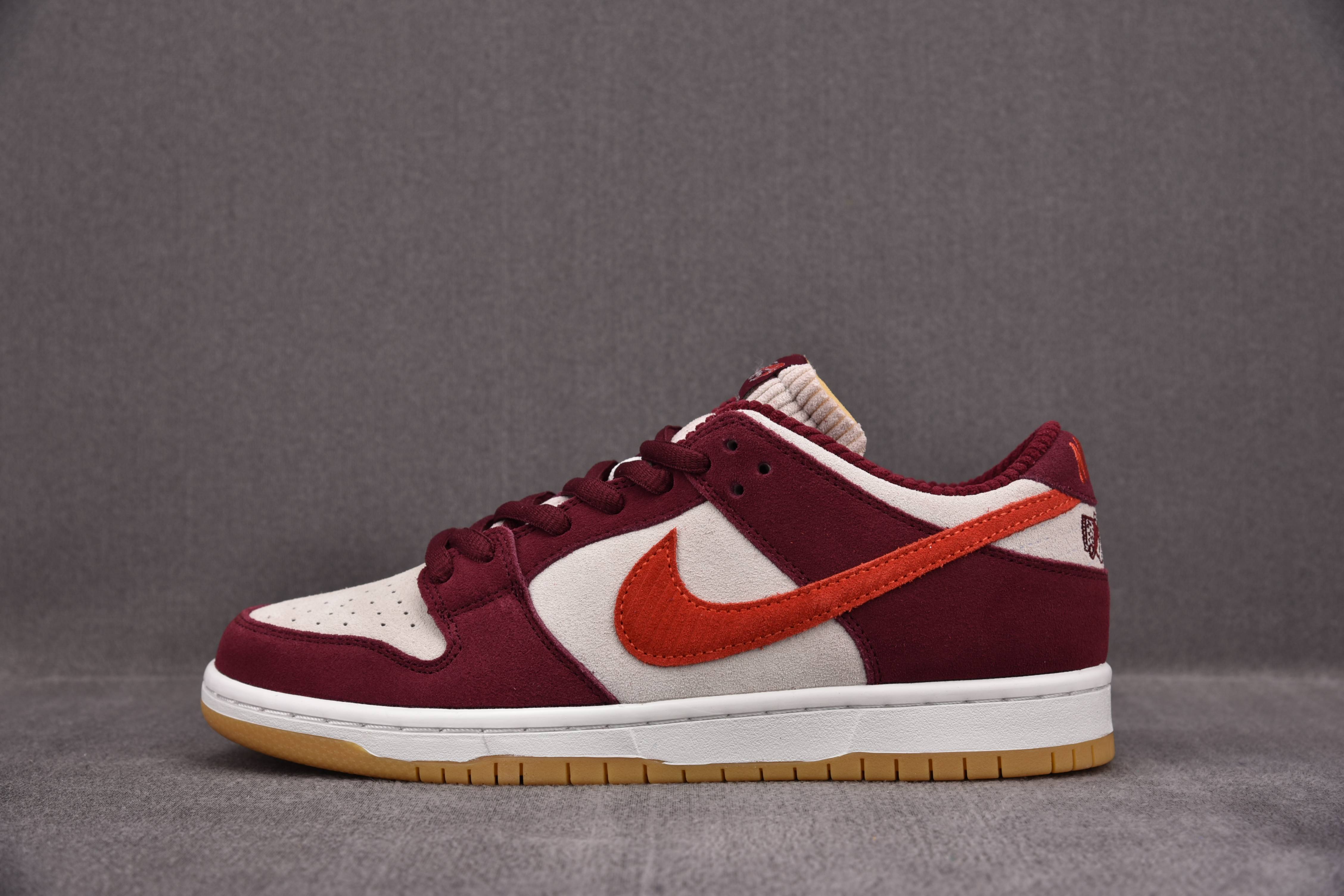 Nike Dunk Low Skate Like a Girl