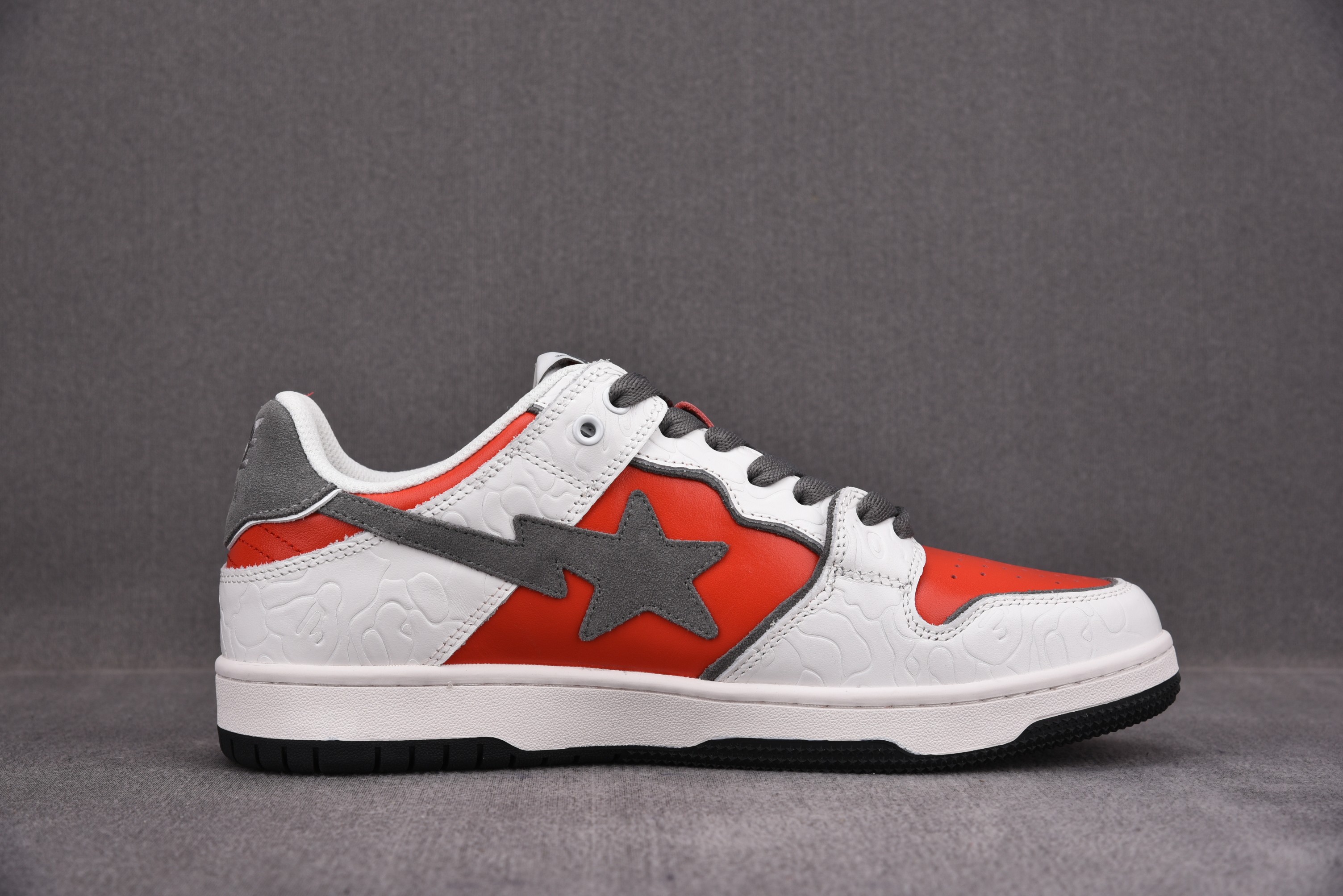A Bathing Ape Bape SK8 Sta White Red