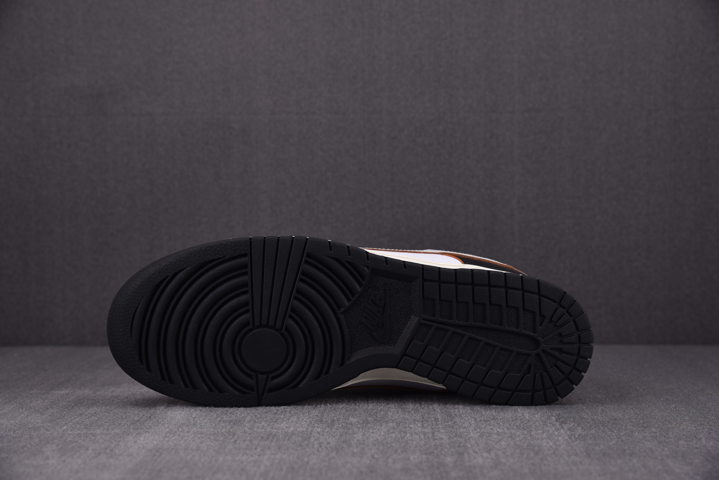 Nike SB Dunk Low HUF San Francisco