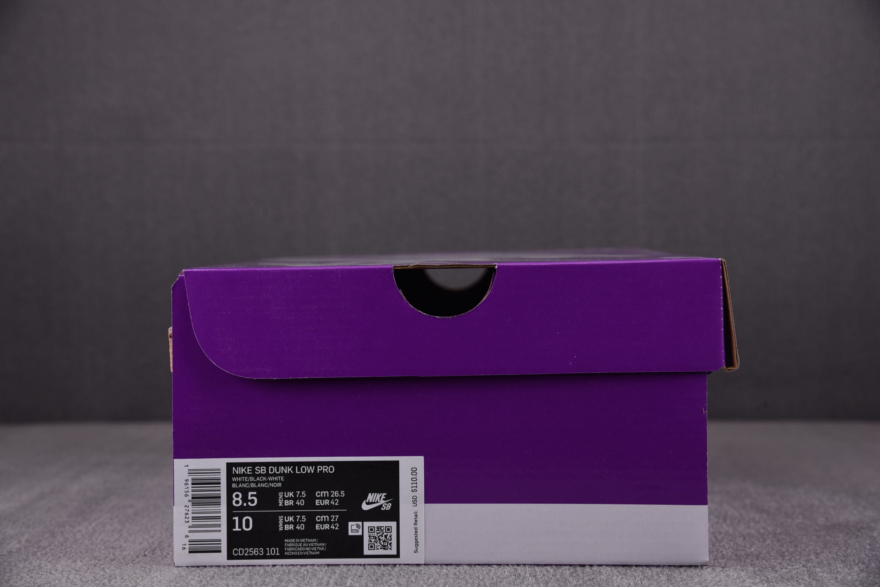 Nike SB Dunk Low Pro White Gum