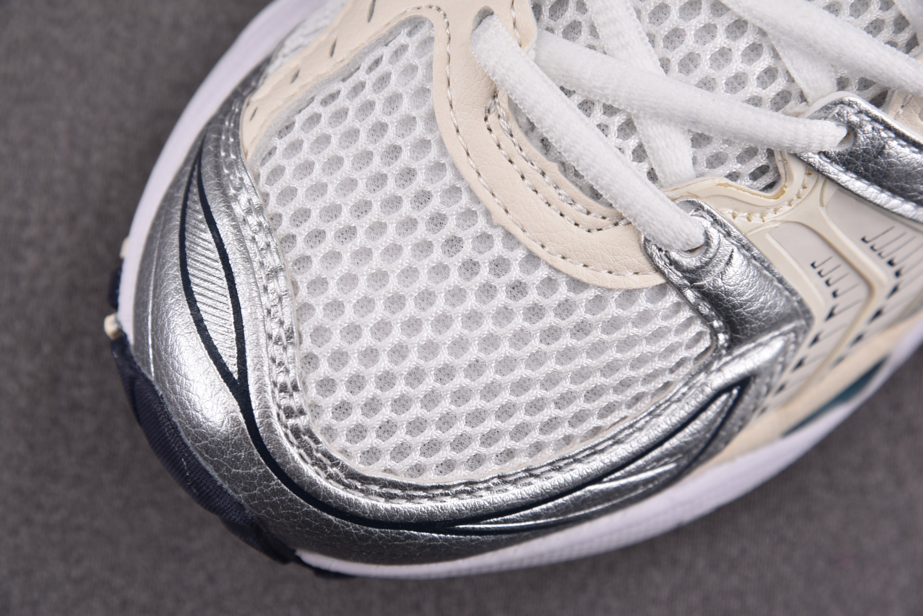 ASICS Gel-Kayano 14 White Midnight