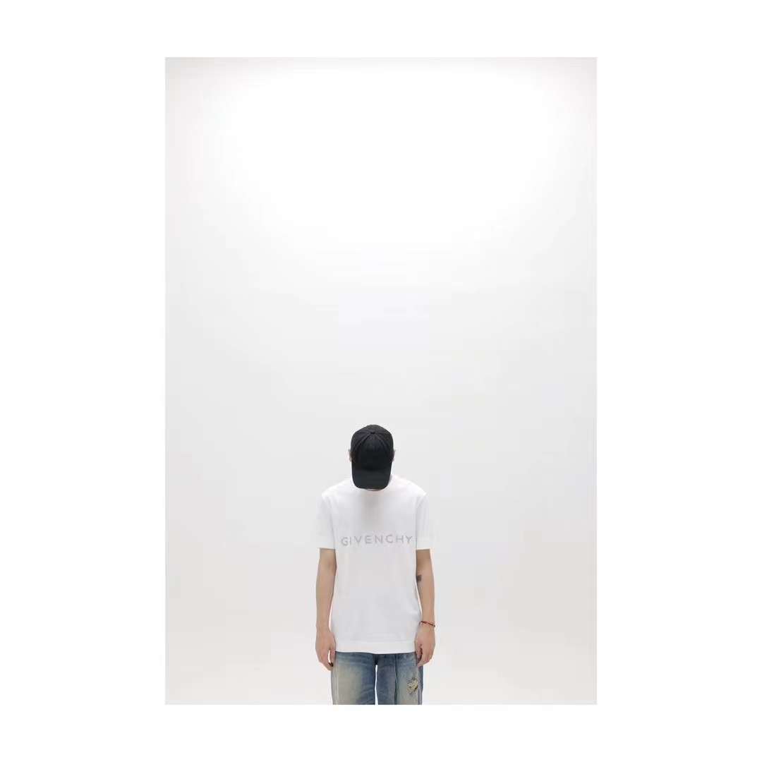 Givenchy FW22 lettering logo print T-shirt White 5.16