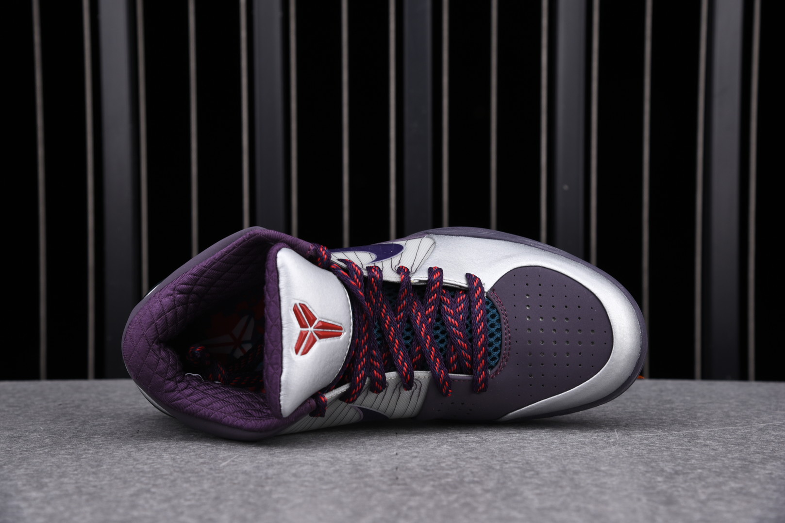 Nike Kobe 4 Chaos Joker