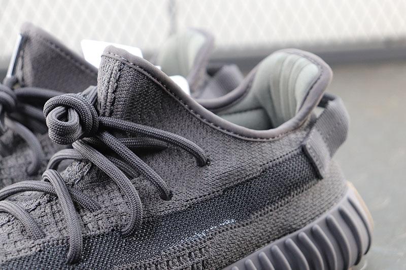 Adidas Yeezy Boost 350 V2 Cinder