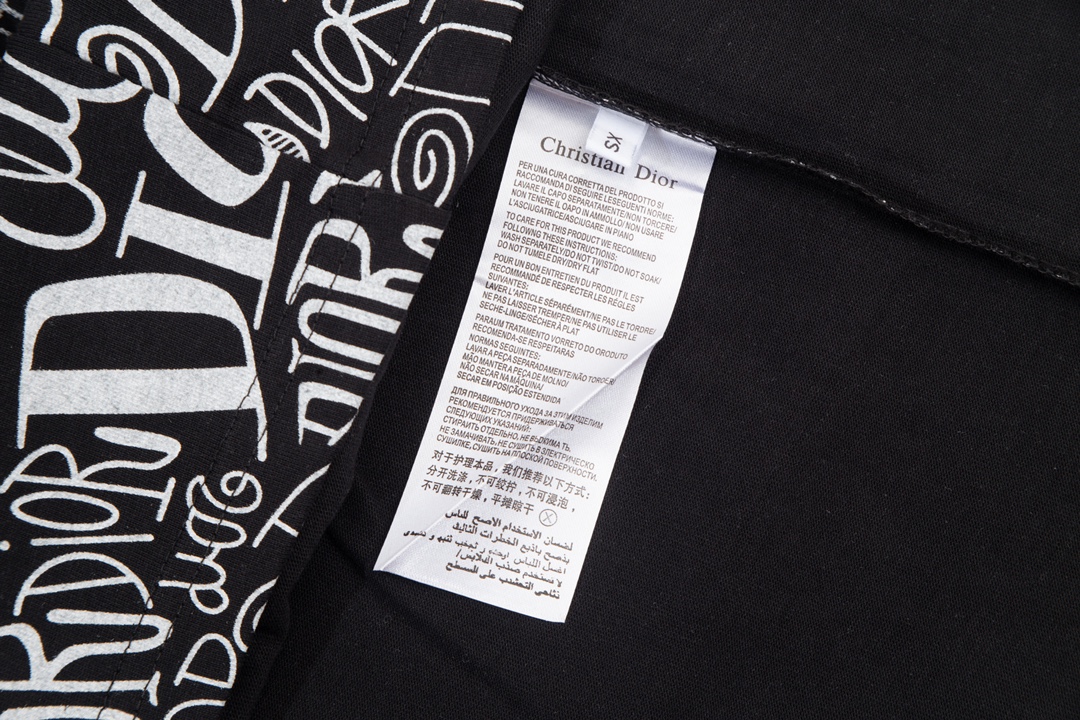 Dior Black Gradient Reversible Logo Print Short Sleeve T-Shirt 6.14