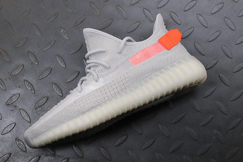 Yeezy Boost 350 V2 Tail Light