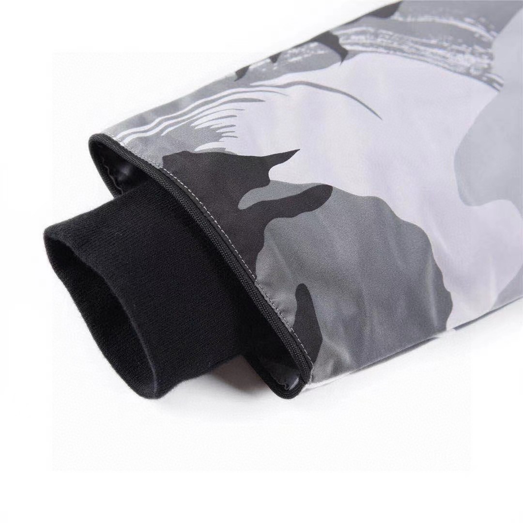 08 CANADA GOOSE Expedition Parka Black White Camouflage