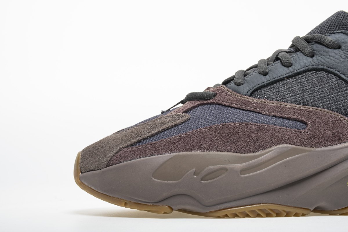 adidas Yeezy Boost 700 Mauve