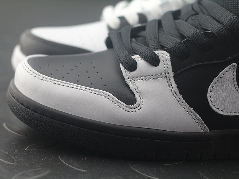 Nike SB Dunk Low Ying Yang