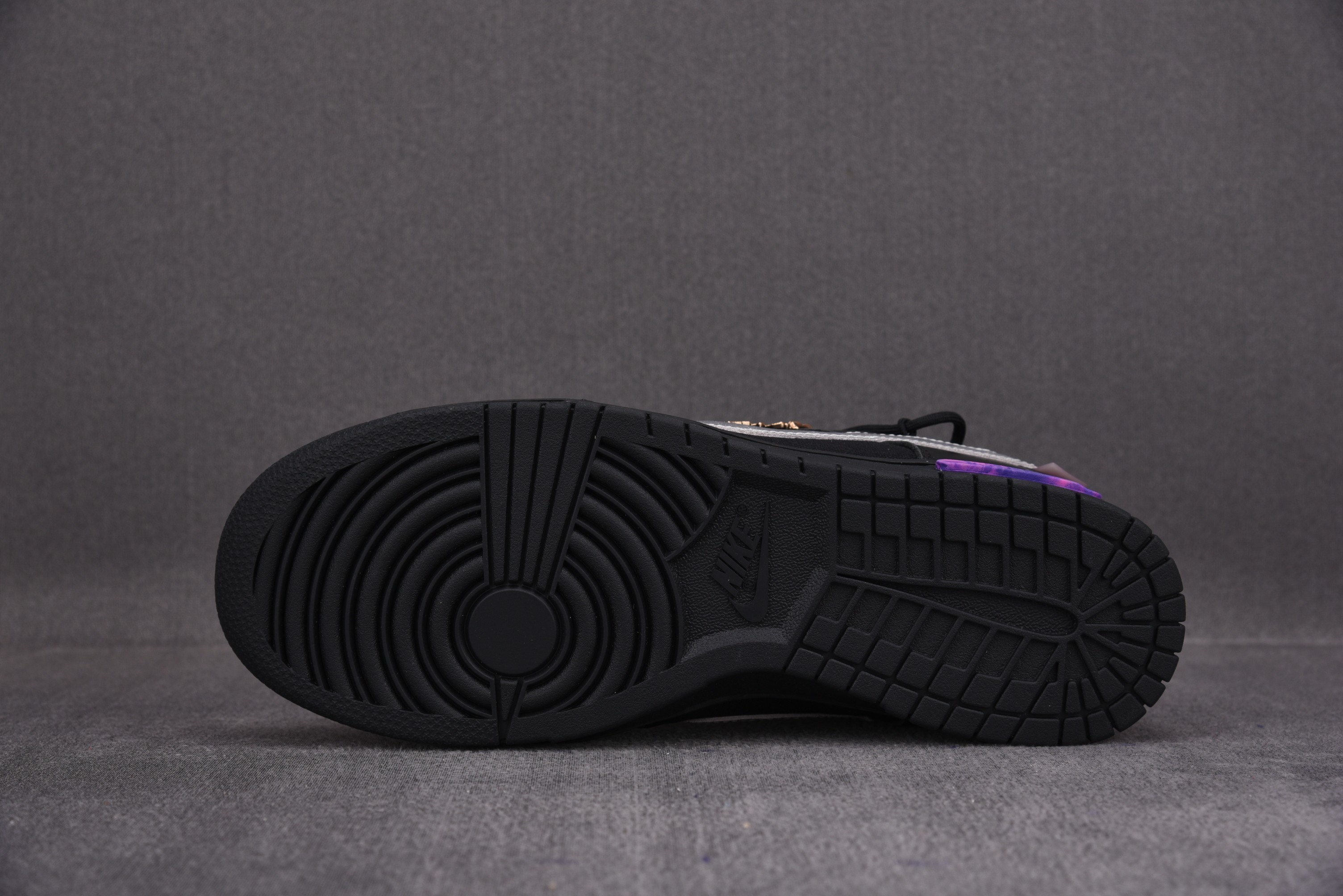 Nike Dunk Low Off-White Lot 50