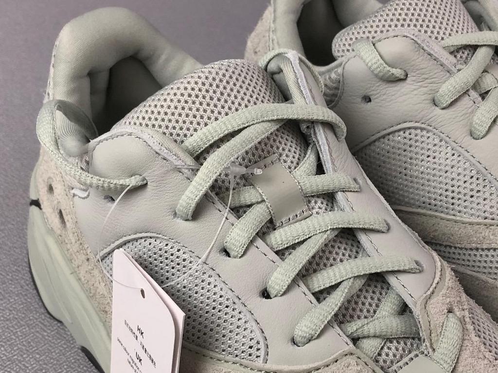 【Clearance】 Adidas Yeezy Boost 700 Salt（US12）