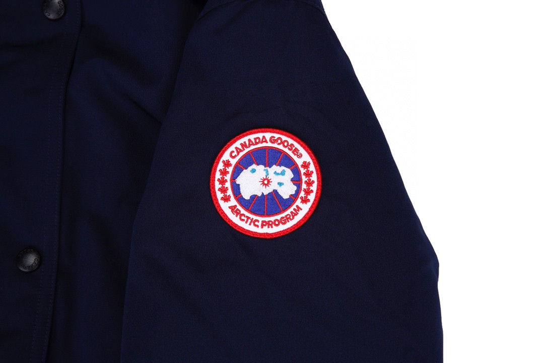 07 Canada Gooxx Black Female