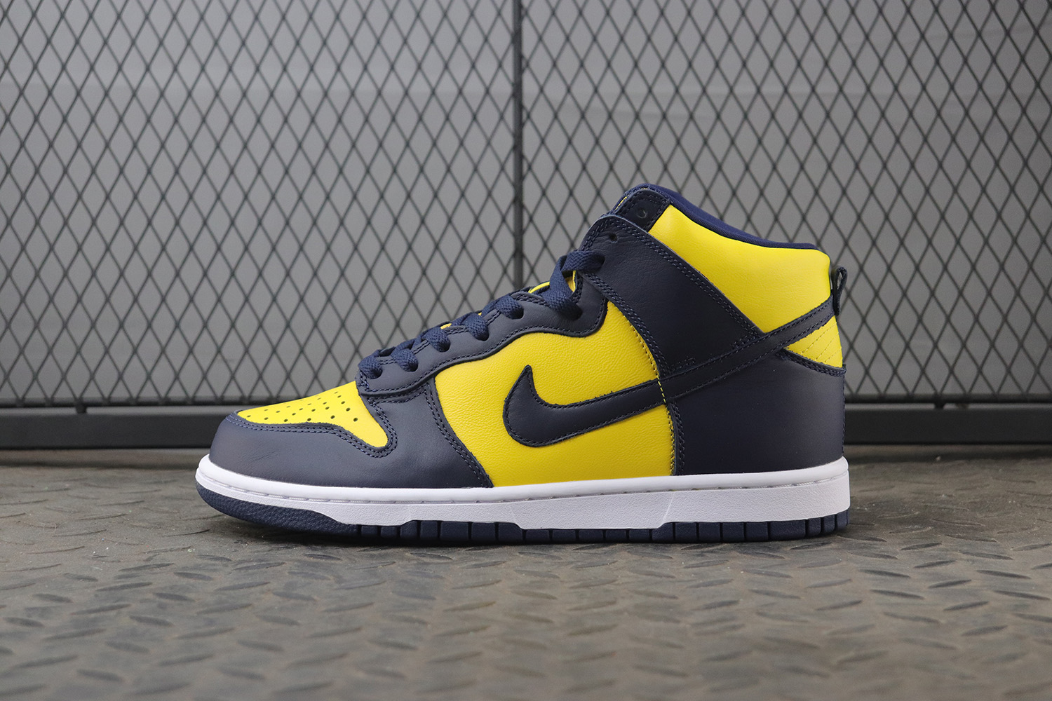 Nike Dunk High Michigan