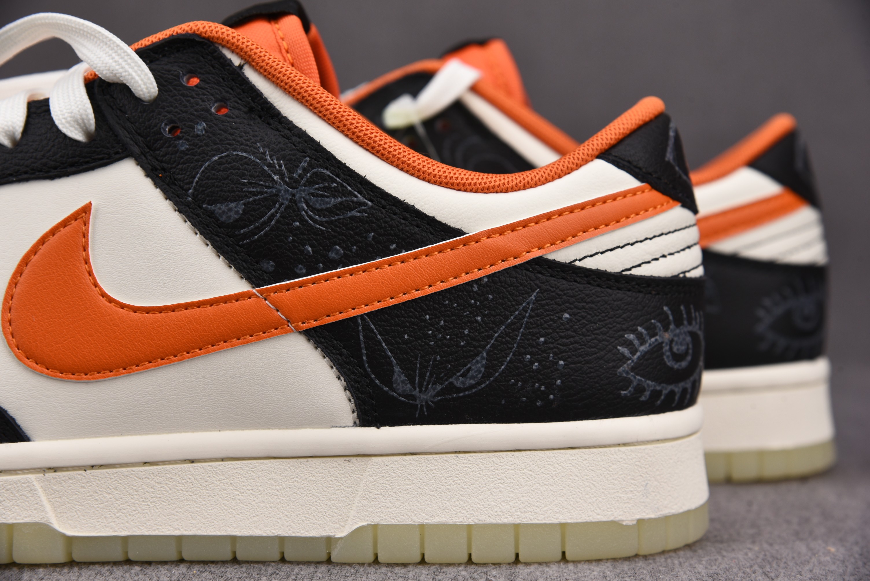 Nike Dunk Low PRM Halloween (2021)