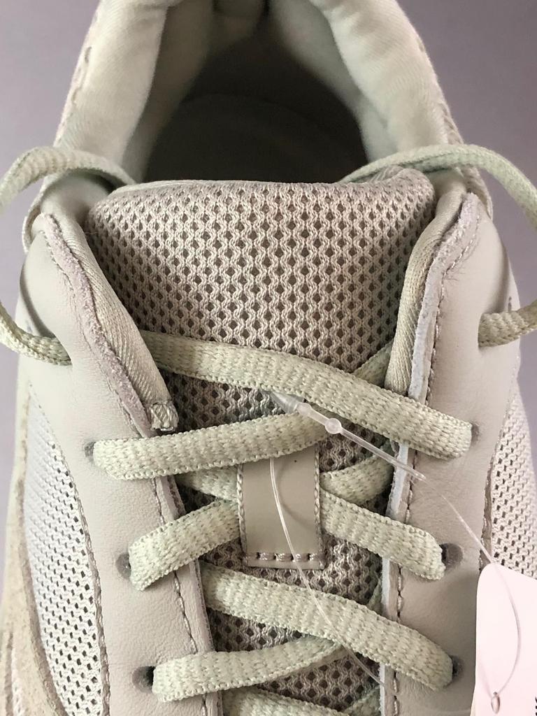 【Clearance】 Adidas Yeezy Boost 700 Salt（US12）