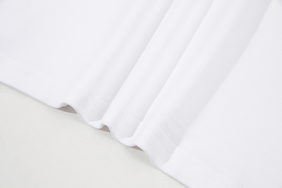 Celine 23ss front graphic print stitching short-sleeved T-shirt White 6.14