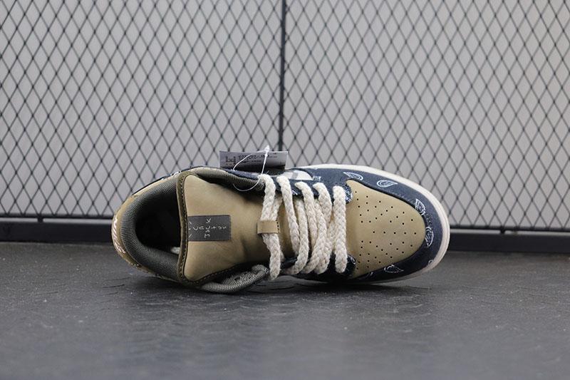 Nike SB Dunk Low Travis Scott
