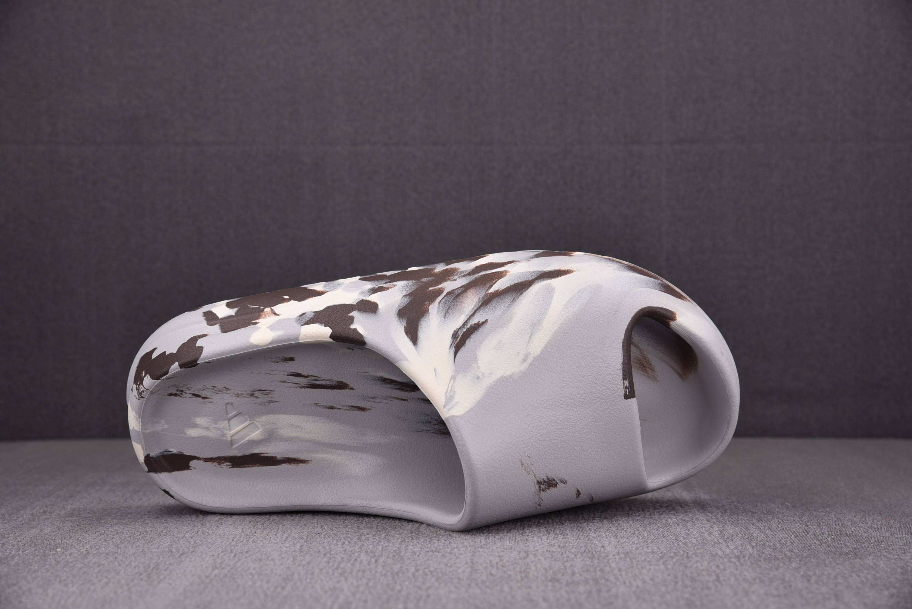 Yeezy Slide MX White