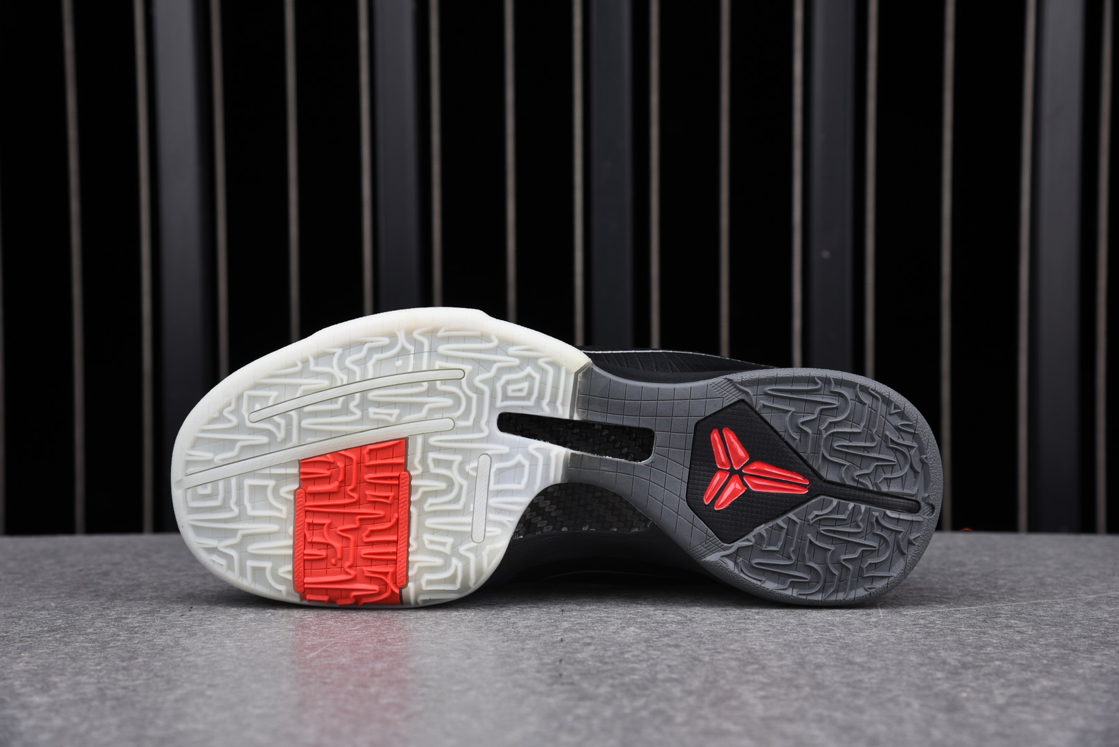 Nike Kobe 5 Dark Knight