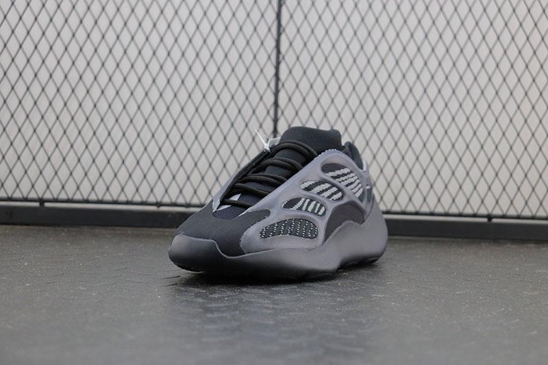 Adidas Yeezy 700 V3 Alvah