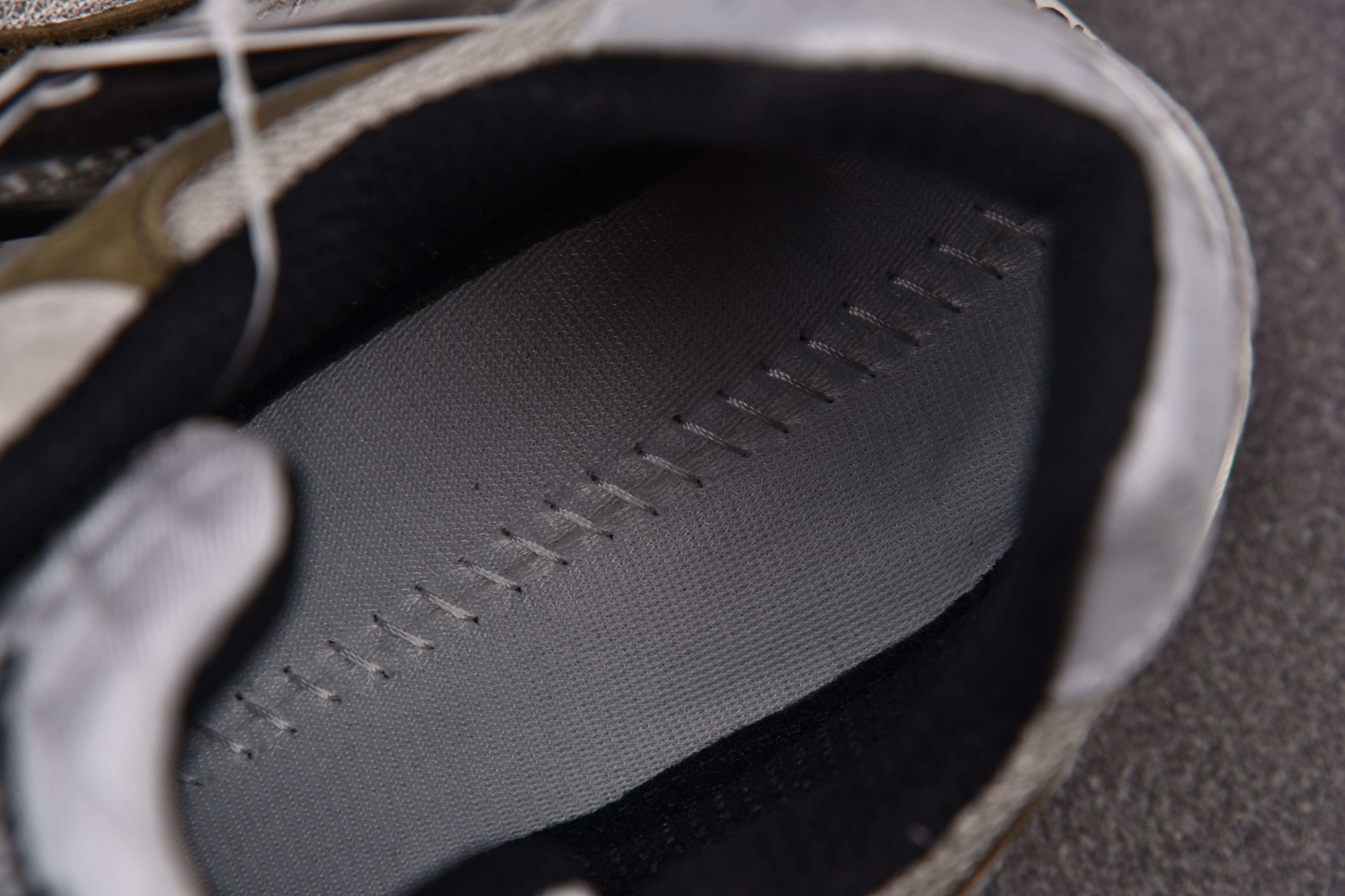 New Balance 990v3 Grey White