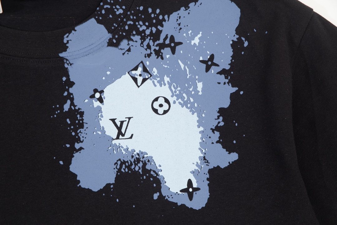复制Louis Vuitton 23ss Front and Back Graphic Print Short Sleeve T-Shirt Black 6.14