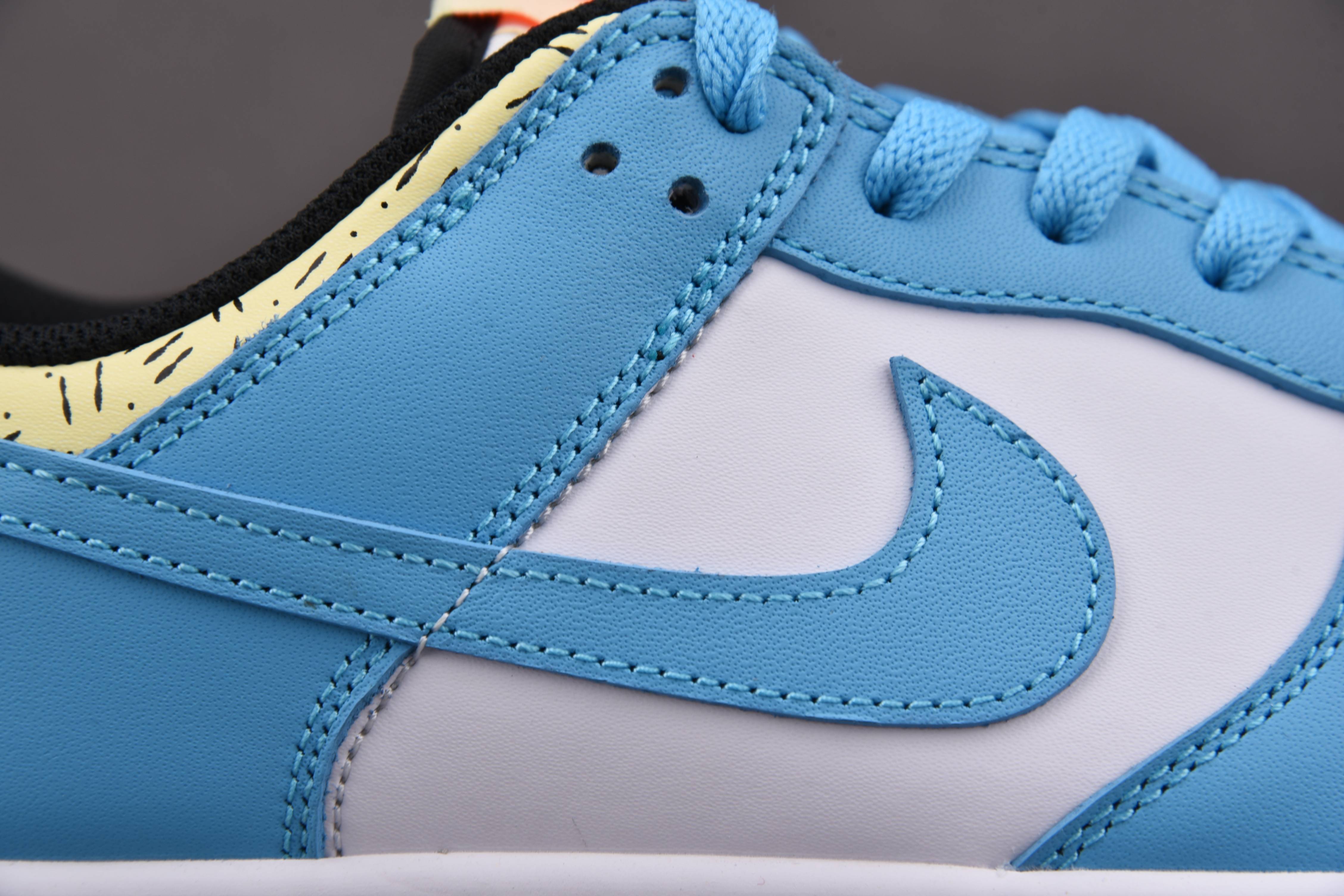 Nike Dunk Low Kyrie Irving Baltic Blue