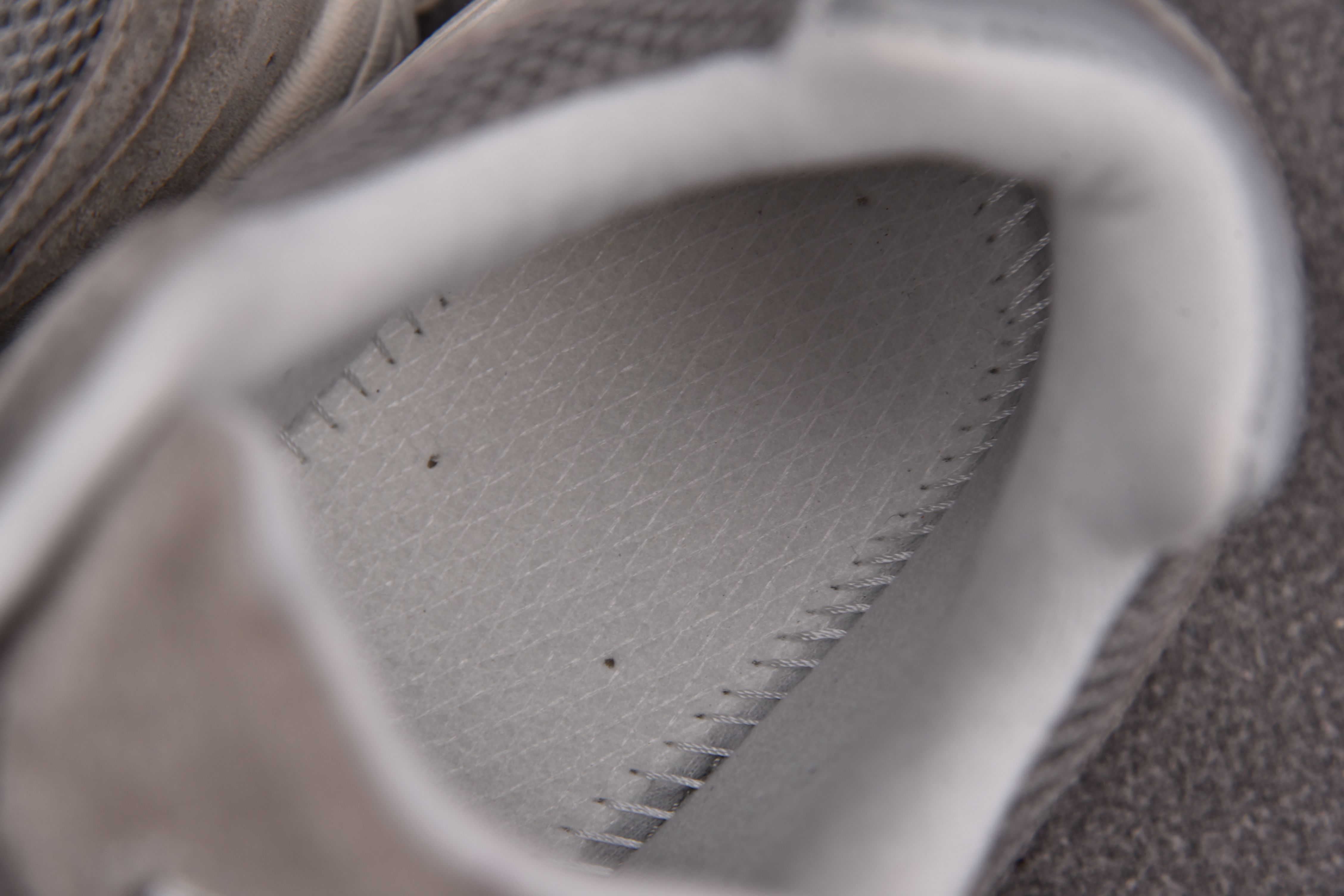 New Balance 2002R Marblehead Light Aluminum