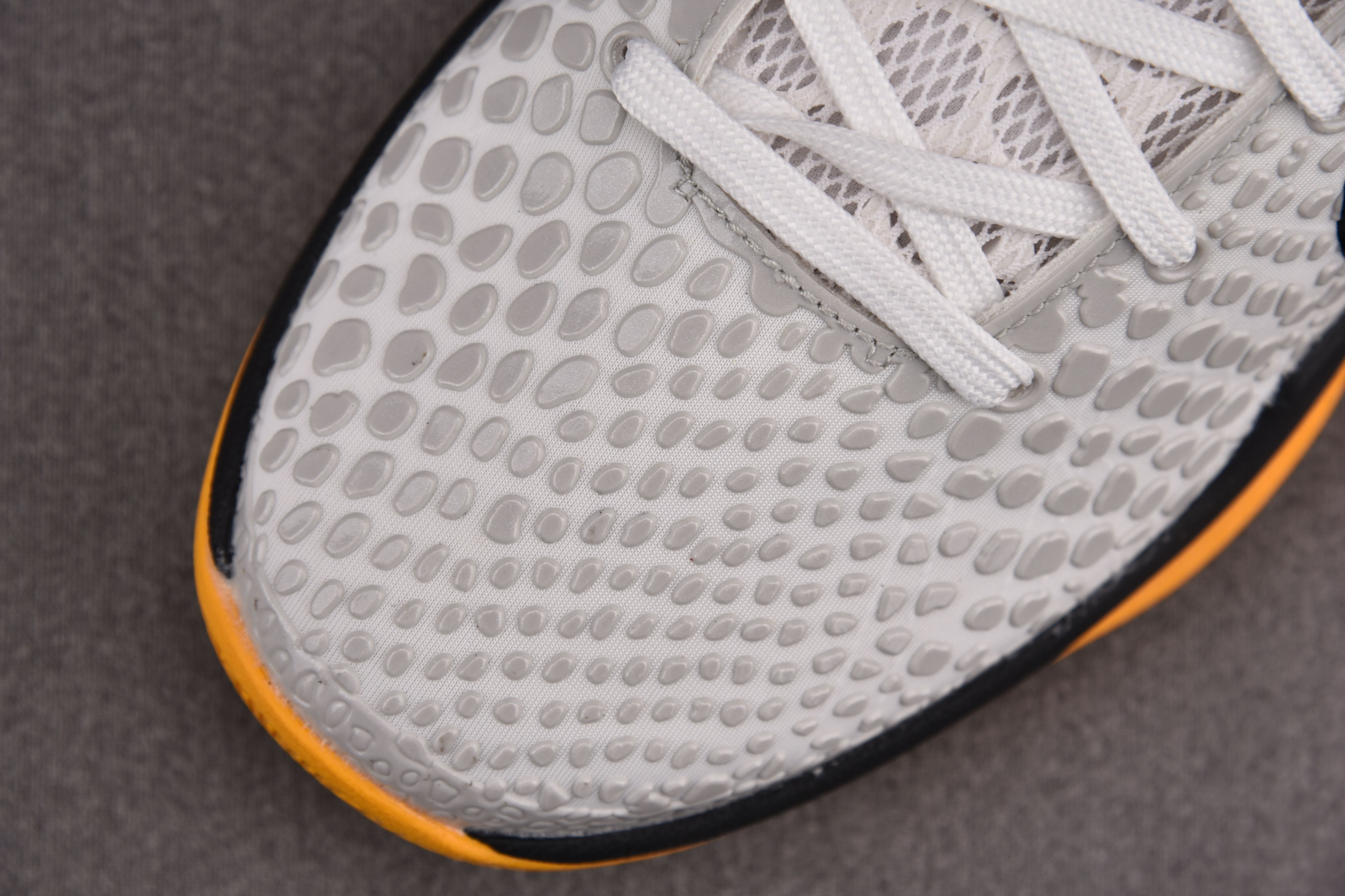 Kobe 6 Protro Playoff Pack White Del Sol