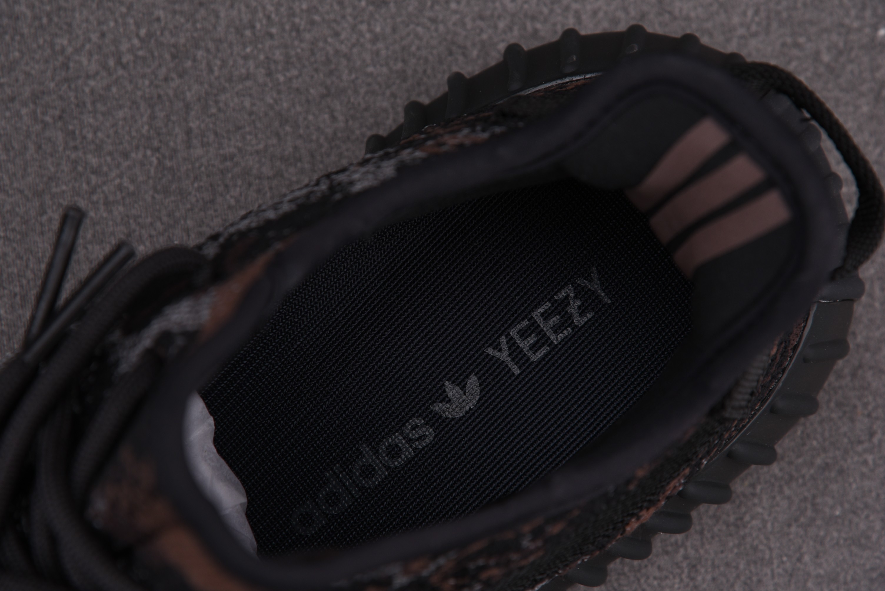 adidas Yeezy Boost 350 V2 MX Rock