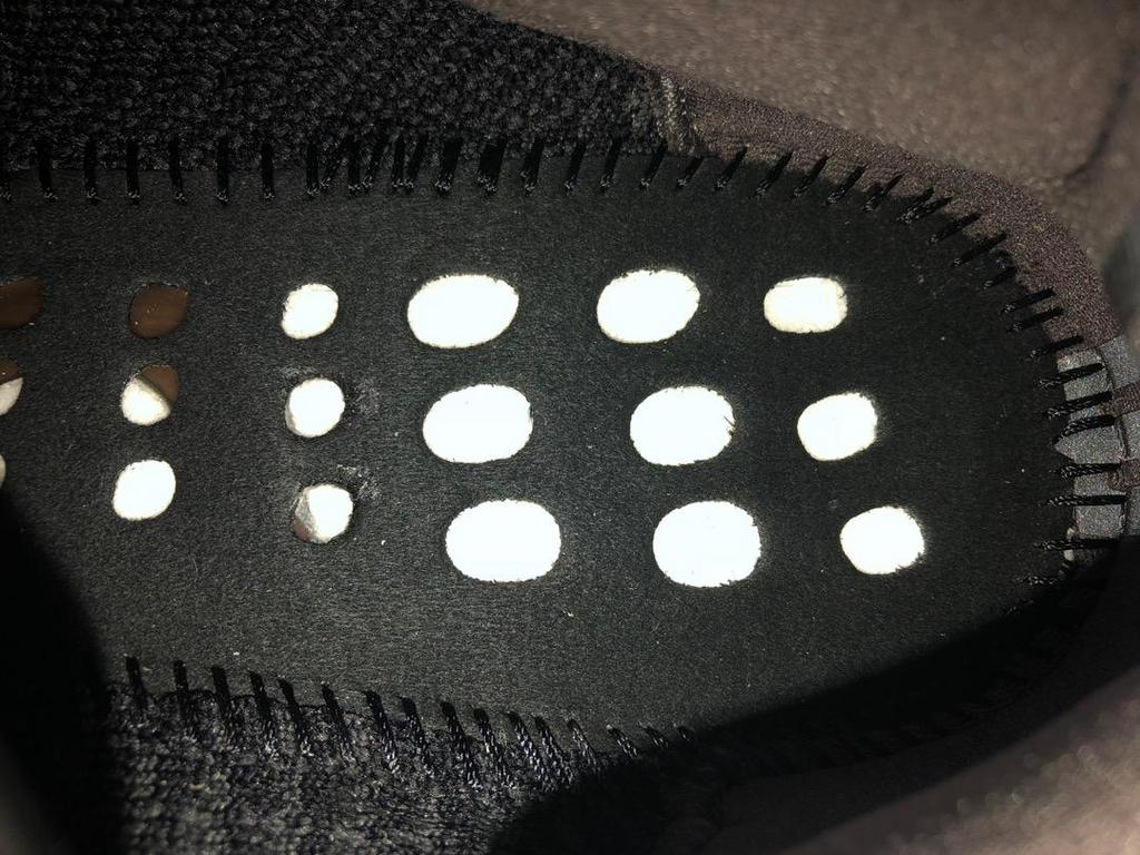 【Clearance】 adidas Yeezy Boost 350 V2 Static Black Non-Reflective（US4）